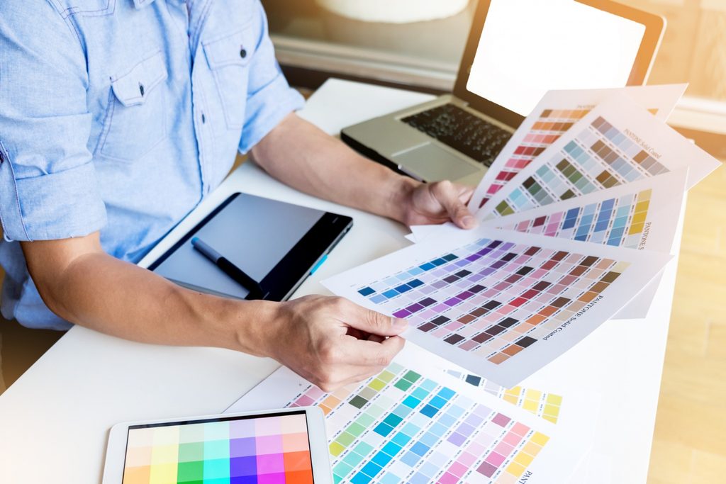Uma marca é mais do que o logótipo, a paleta de cores ou um manual de identidade visual